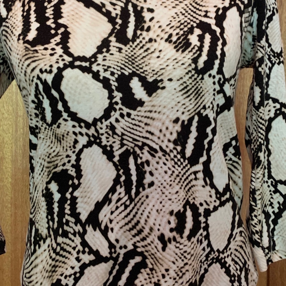 Shirt - Picture 2 of 2